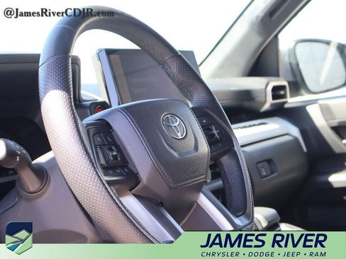 Used 2024 Toyota Tacoma TRD Off-Road image 24