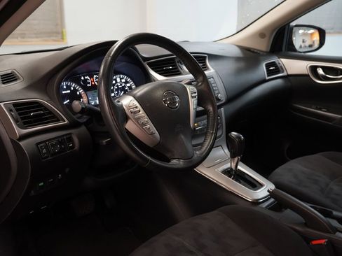 Used 2013 Nissan Sentra SV w/ Driver Pkg FWD image 6