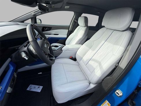 New 2026 Cadillac Optiq Luxury 2 image 2