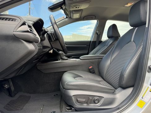Used 2024 Toyota Camry SE FWD image 26