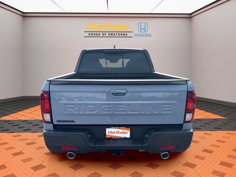 New 2026 Honda Ridgeline Black Edition image 4
