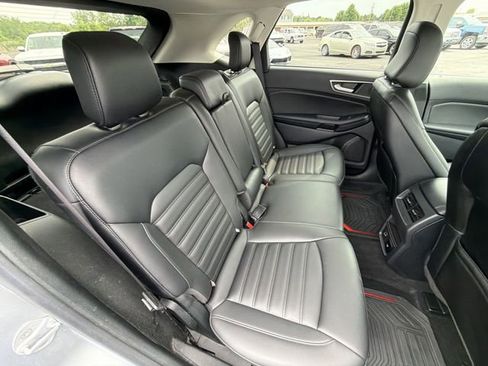 Used 2022 Ford Edge SEL w/ Convenience Package AWD/4WD image 27
