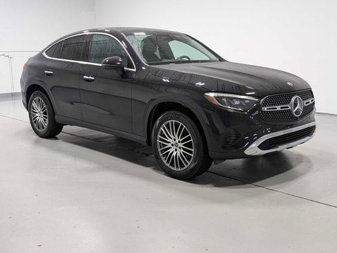 Certified 2025 Mercedes-Benz GLC 300 4MATIC image 6