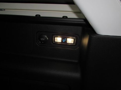 New 2025 Ford Bronco Badlands image 29