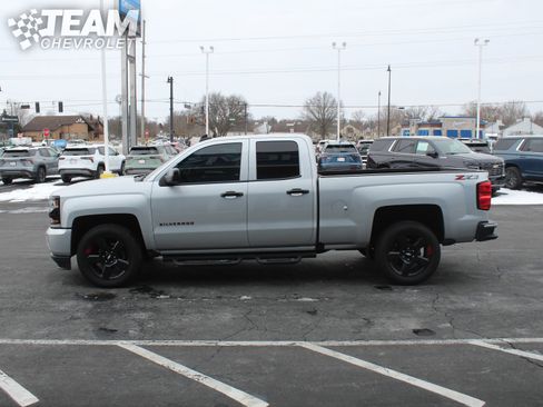 Used 2019 Chevrolet Silverado 1500 LT w/ All Star Edition image 7