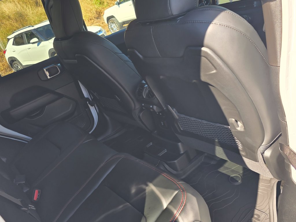 New 2027 Jeep Wrangler Unlimited Rubicon AWD/4WD image 27