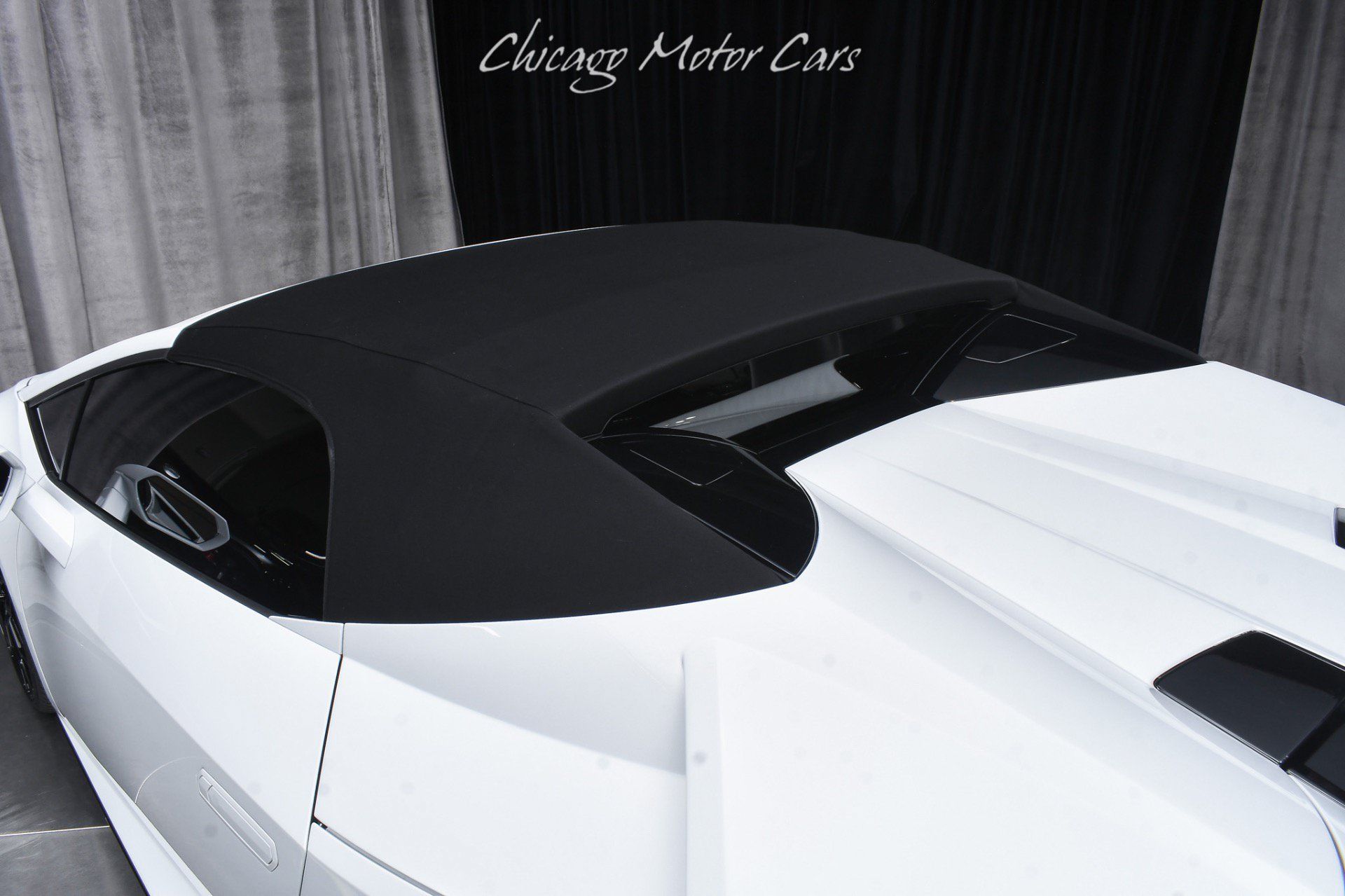 Used 2024 Lamborghini Huracan EVO AWD/4WD image 25