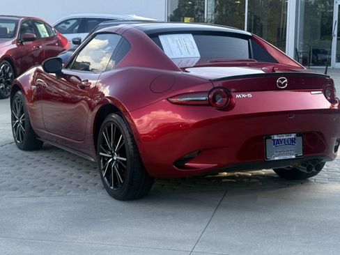 Used 2025 MAZDA MX-5 Miata RF Grand Touring RWD image 4