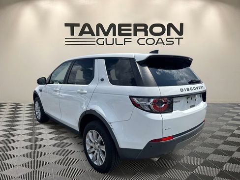 Used 2019 Land Rover Discovery Sport SE AWD/4WD image 5