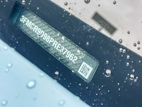 Used 2023 Ford Bronco Sport Badlands image 26