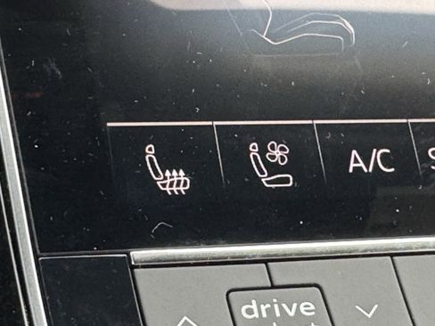 Certified 2025 Audi Q7 3.0T Premium Plus w/ Premium Plus Package image 13