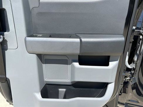 Used 2022 Ford F150 XLT image 18