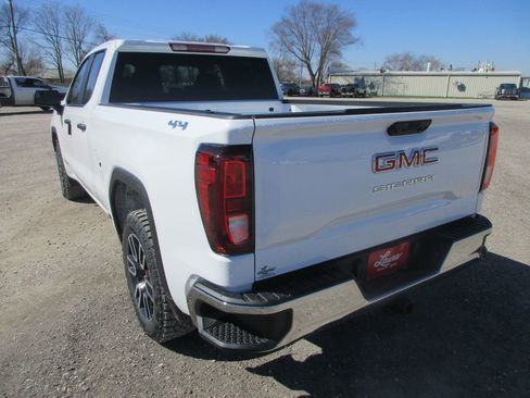 New 2026 GMC Sierra 1500 Pro w/ Pro Value Package image 10