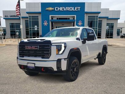 Used 2025 GMC Sierra 2500 AT4