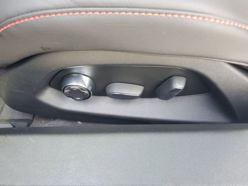 New 2026 Chevrolet Corvette Stingray Premium Cpe w/ Z51 Performance Package image 17