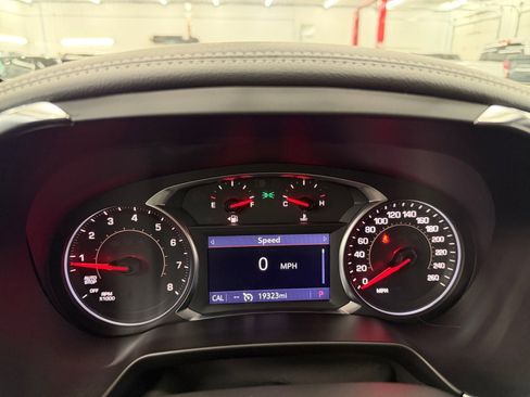 Used 2023 Chevrolet Blazer LT w/ LPO, Black Grille Bar Package AWD/4WD image 14