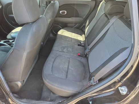 Used 2018 Kia Soul + FWD image 26