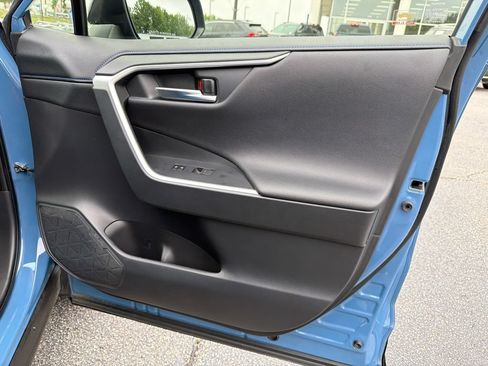 Used 2022 Toyota RAV4 XSE AWD/4WD image 14