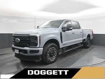New 2026 Ford F250 Platinum w/ FX4 Off-Road Package