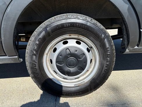 Used 2022 Ford Transit 250 148 High Roof Extended w/ Load Area Protection Package RWD image 43