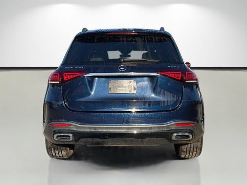 Used 2020 Mercedes-Benz GLE 350 4MATIC w/ AMG Line Exterior image 4