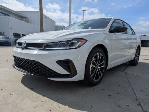 New 2026 Volkswagen Jetta Sport FWD image 8