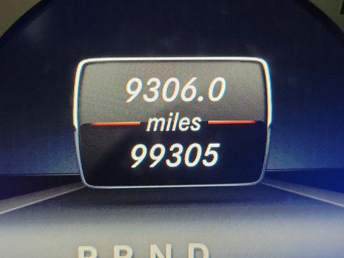 Used 2014 Mercedes-Benz C 300 4MATIC Sedan image 6