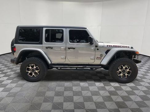 Used 2019 Jeep Wrangler Unlimited Rubicon AWD/4WD image 4