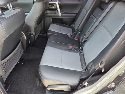 Used 2021 Toyota 4Runner SR5 Premium w/ Moonroof Package AWD/4WD image 11