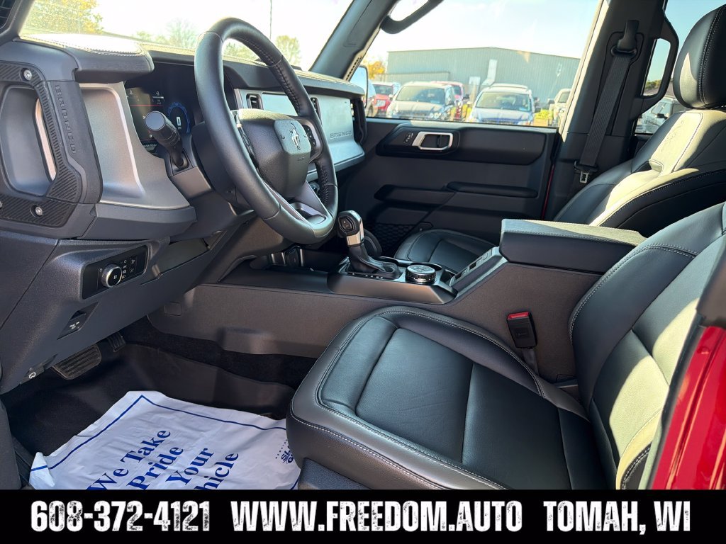Used 2026 Ford Bronco Outer Banks w/ Sasquatch Package AWD/4WD image 24