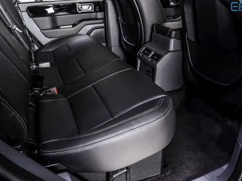 New 2026 INEOS Grenadier image 19