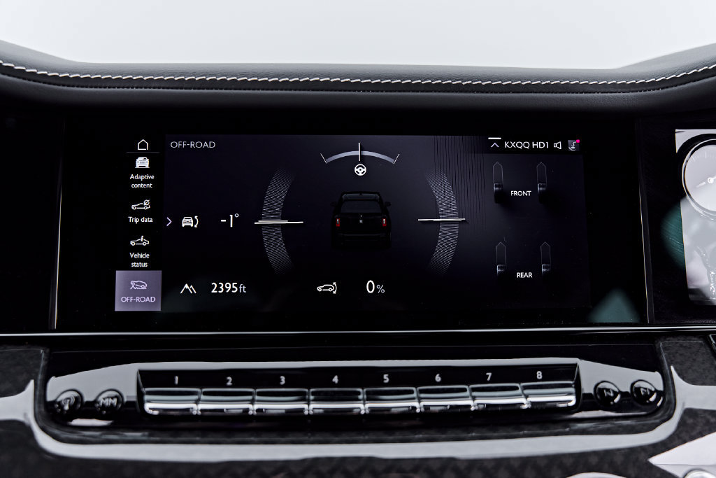 Used 2025 Rolls-Royce Cullinan Black Badge AWD/4WD image 86