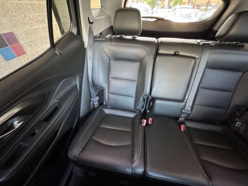 Used 2024 GMC Terrain SLT AWD/4WD image 37