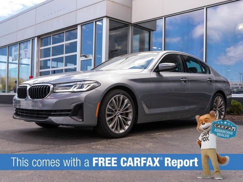 Used 2023 BMW 530i xDrive w/ Convenience Package AWD/4WD image 3