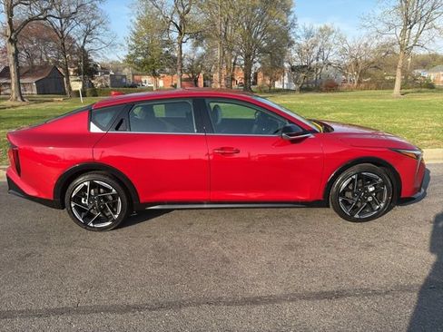 New 2026 Kia K4 GT-Line FWD image 8