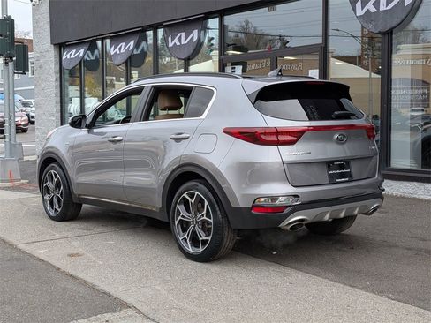 Used 2022 Kia Sportage SX image 9
