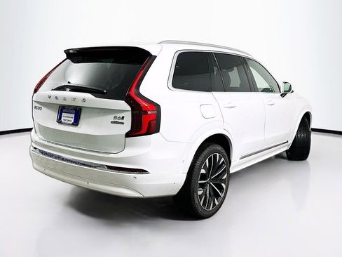 Used 2026 Volvo XC90 B6 Plus w/ Protection Package Premier AWD/4WD image 7