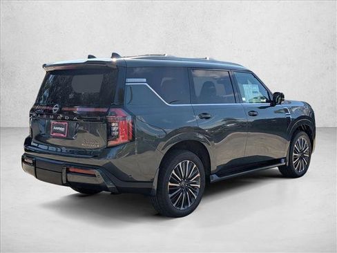 Used 2025 Nissan Armada Platinum Reserve w/ Convenience Package image 2