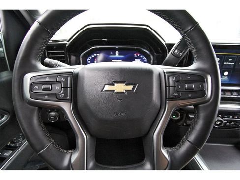 Used 2025 Chevrolet Silverado 2500 LTZ w/ LTZ Convenience Package AWD/4WD image 14