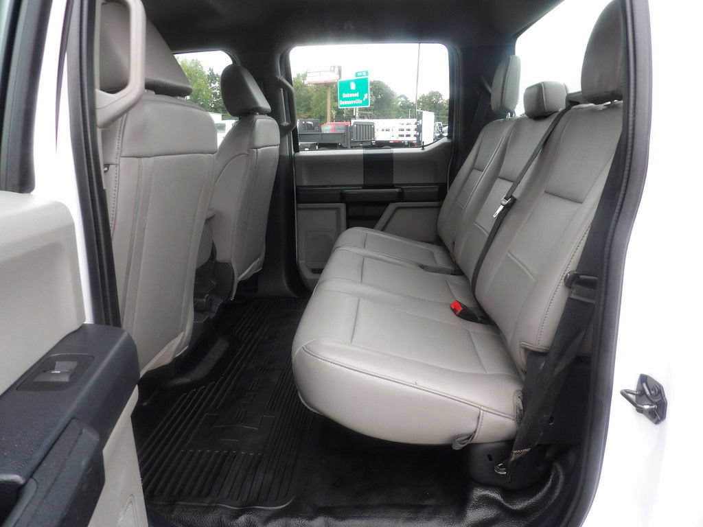 Used 2022 Ford F550 2WD Crew Cab Super Duty w/ Power Equipment Group image 29