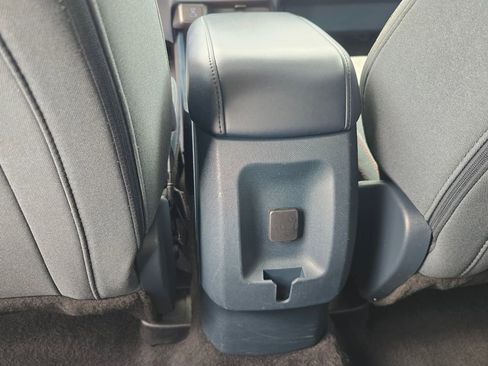 Used 2024 Ford Maverick XLT FWD image 21