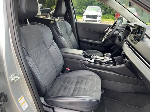 Used 2025 Mitsubishi Outlander SE AWD/4WD image 9