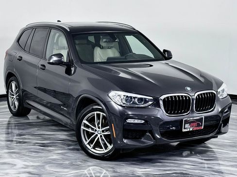 Used 2018 BMW X3 xDrive30i AWD/4WD image 3