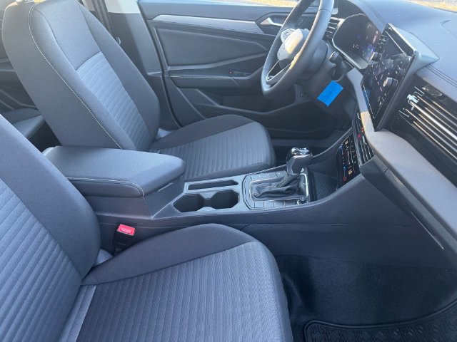 New 2027 Volkswagen Jetta S FWD image 13