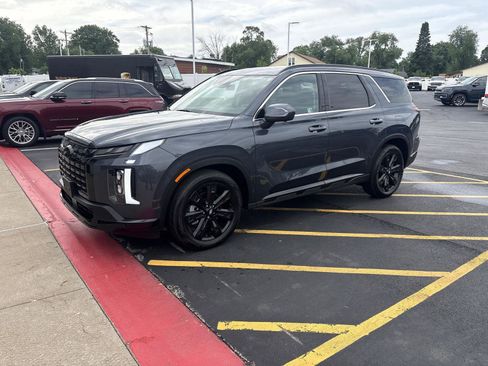 Used 2025 Hyundai Palisade XRT AWD/4WD image 2