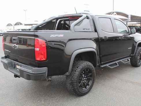 Used 2020 Chevrolet Colorado ZR2 w/ ZR2 Midnight Special Edition image 3