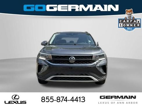 Used 2024 Volkswagen Taos SE FWD image 11