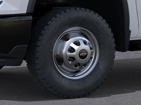 New 2026 Chevrolet Silverado 3500 W/T AWD/4WD image 9