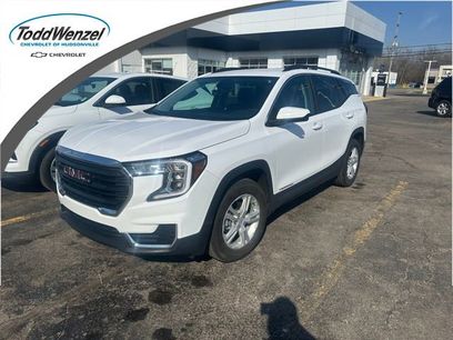 Used 2024 GMC Terrain SLE w/ Driver Convenience Package