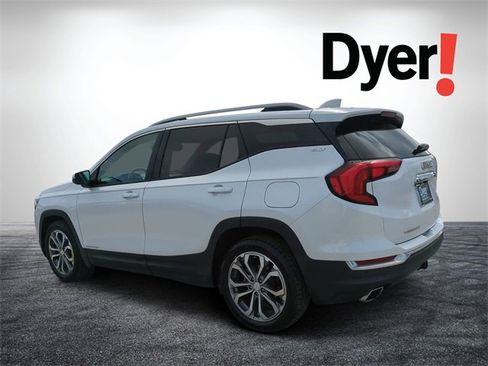 Certified 2020 GMC Terrain SLT w/ Preferred Package image 6